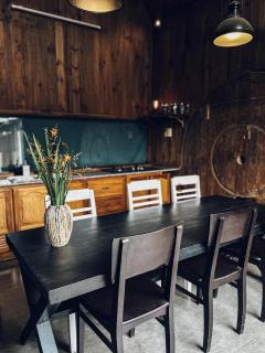 Cherith Home Da Lat - Vintage Wooden Chalet with Lake View - 6