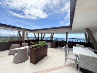 Calm Cove Steps Away from Lapu-lapu Beach Resorts - 6