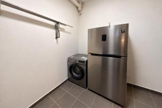 2-Bedroom Suite Prime Location Near KSL - 5