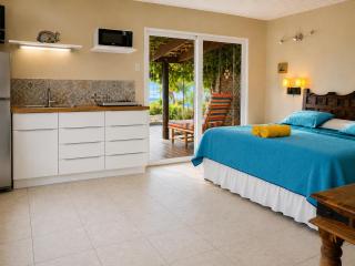 Aruba Sunset Beach Studios - 2