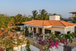 Casa Nordisch - Your Tropical Home in Prea - 0