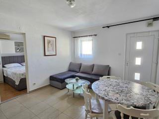 Holiday apartment in Tribunj with terrace, air conditioning, W-LAN 5034-1 - 3
