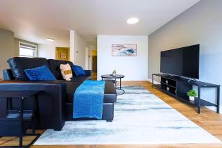 Pet Friendly Home Near Lock 32 & Beach Park - 4