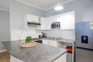 City Centre 2-Bed & Rooftop Pool By Ctha - Kaapstad - 6