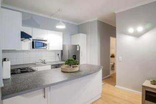 City Centre 2-Bed & Rooftop Pool By Ctha - Kaapstad - 4