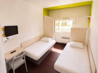 Unisotel Valenciennes EX-hôtel F1 - Haulchin - 9