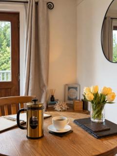 Cysgod y Coed Luxury Riverside Retreats - 4