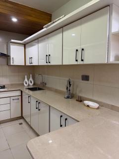 Executive Apartment - Main Shahrah-e-Faisal - 2