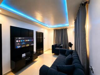 CJ&B Apartments - 4