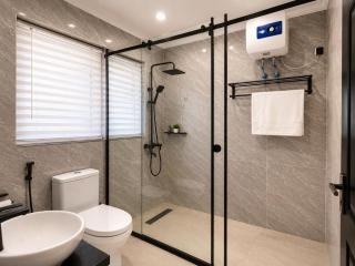 CJ&B Apartments - 1