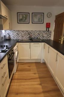 Exeter - 4 Bedroom & 4 Bathroom Apartment - Free Parking - 1