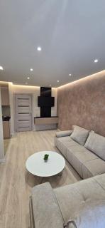 The Avenue - 2
