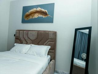 J&S Suites Kiwatule - 9