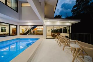Luxury Brand New Casa Rambutan 3BR - 7