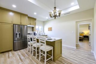 Single Home: SpaceX, Hwy 511 & Beaches - 4