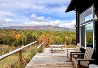 Spectacular Views, Private River Access Home - 8