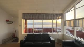 Hvalfjarðarsveit Cottage with lake and fjord views - 3