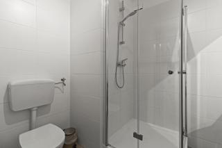 Modern 3-BR Apartment, Near Metro U4 and Danube - 4