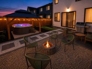 Luxury 7 Bedroom House with Karaoke Sound System and 100 Inch Projector - 6