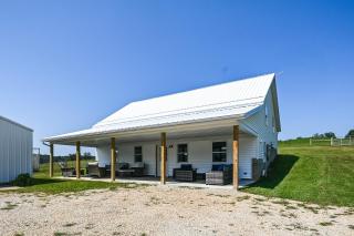The Minnie House: Farm Retreat Near Cambridge - 0