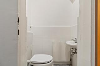 Spacious 3-BR, Near City Center and Metro U4 - 3