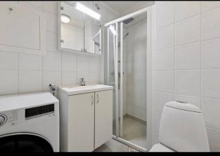 cosy appartment for either couple or single - Near to Airport and 2 min walk to eidsvoll verk station - 1