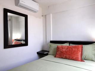 Walkable Romantic Zone Studio Near Beach - 7