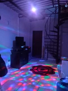 Espaço inteiro - 1