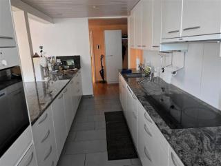 Stylish Apartment with Stunning Lake Views - 2