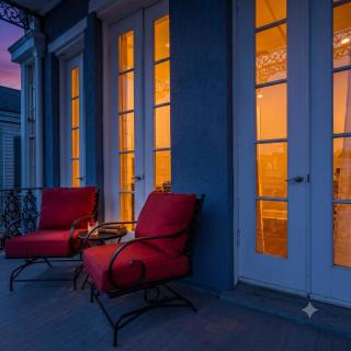Bright retreat w private entrance - 3