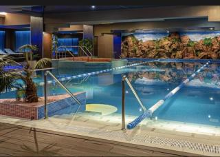 Rin White Hotel - 1
