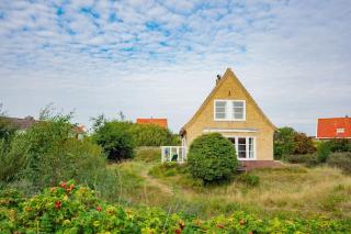 Vrijstaand vakantiehuis op loopafstand van de zee - 1