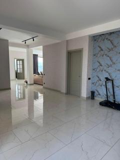Villa with Pool, City Views & Ping Pong 4 BR - 7