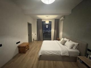 Villa with Pool, City Views & Ping Pong 4 BR - 1