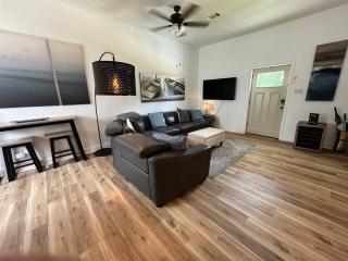 Texas Gulf Coast 3BR 1BA - 7