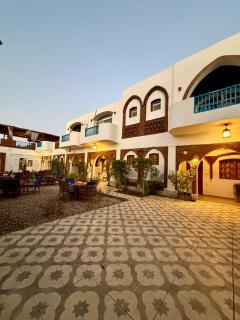 Amenhotep Hotel - 1