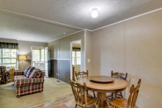 Quiet Extended Stay Near Rivanna River - 1