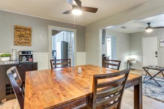 Cozy Livingston House w/ Fenced Yard + Patio! - 2