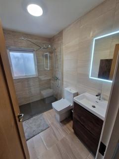 Entire Home with Private Garden & Parking in Kells - 7