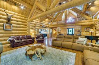 14 Mi to Slopes: Lodge on 104 Acres in Boyne City - 7