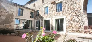 Charmante bâtisse provençale avec piscine à 30 min d'Uzès - 4