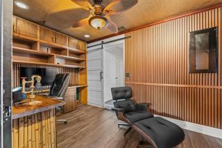 601 Monroe Ave - 1