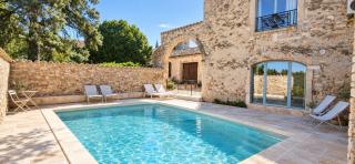 Charmante bâtisse provençale avec piscine à 30 min d'Uzès - 0