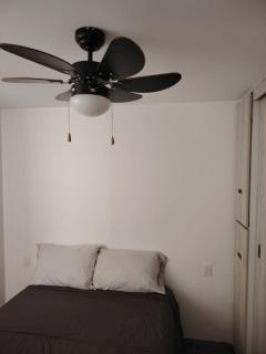 Cozy Urban Apartment - 4