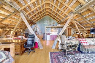 On-Site Pond: Scenic Farm Stay in Chenango County - 7