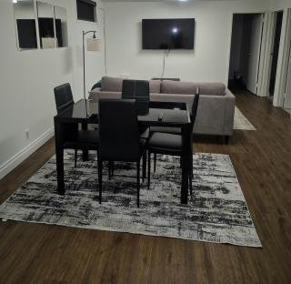 Cozy North Edmonton 2-Bedroom Basement Suite - 7