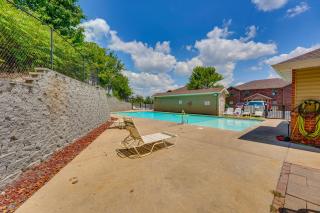 Sleeps 16! — Side-By-Side Condos — Family Friendly - 6