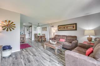 Sleeps 16! — Side-By-Side Condos — Family Friendly - 3