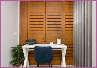 The Courtyard Retreat | Private, Pet Friendly - 8