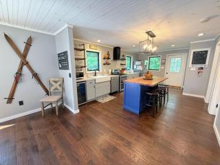 15TV Heated Floors, Game Room & Fire Pit - Dog Friendly - Five Minutes to Bretton Woods - 1